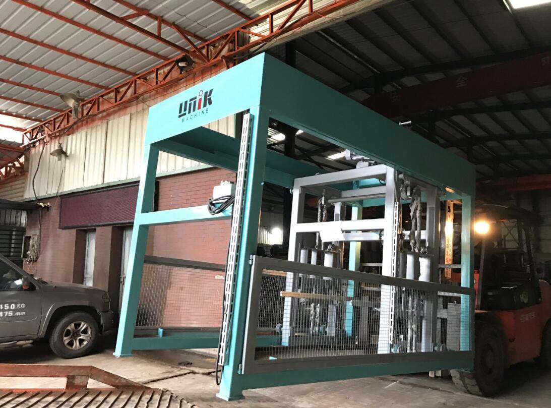 Automatic stacker machine.jpg